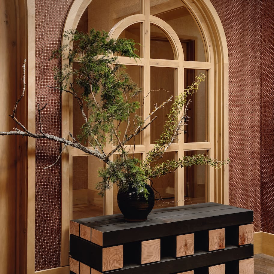 Steam room, body treatments, aromatherapy, deep-tissue massages