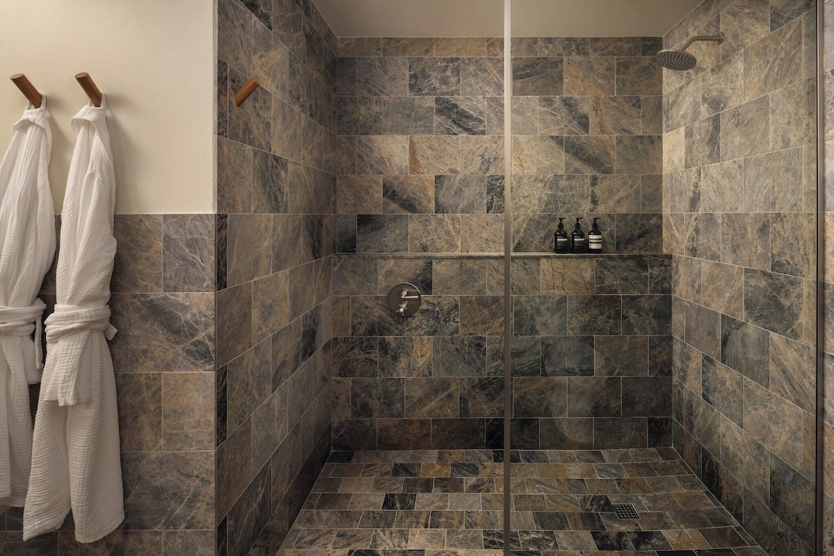 Vichy shower