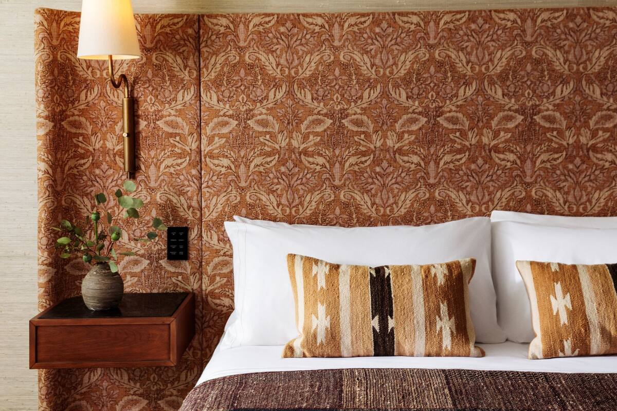 Premium bedding, pillow-top beds, minibar, in-room safe