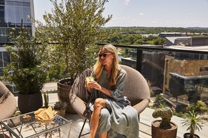 Terrace/patio - Austin Proper Hotel, a Member of Design Hotels (Austin)