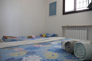 1 camera, ferro/asse da stiro, Wi-Fi gratuito, lenzuola