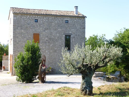 Fully air-conditioned stone villa with panoramic views and private pool.