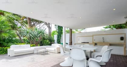 Belle plage avec piscine privée Villa à Castellammare del Golfo