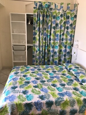 2 Schlafzimmer, Bügeleisen/Bügelbrett, Reisekinderbett, kostenloses WLAN
