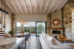Interior - Villa Veni - Hidden Gem in Olive Grove by etouri (Chania)