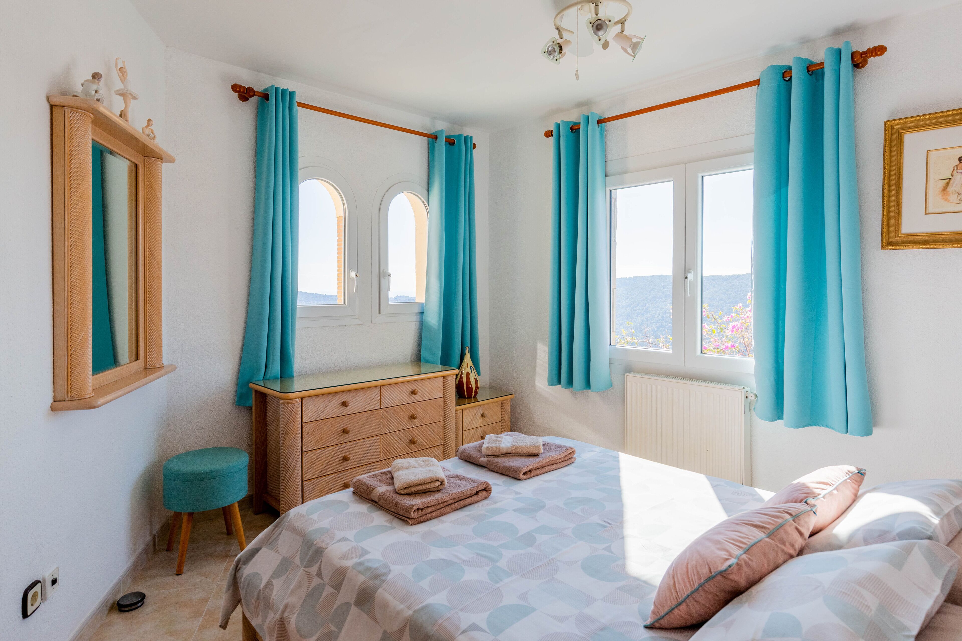 4 bedrooms, iron/ironing board, travel crib, WiFi