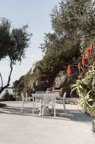 Eremo di Montevergine : Petrea, with private terrace and astonishing panoramic view