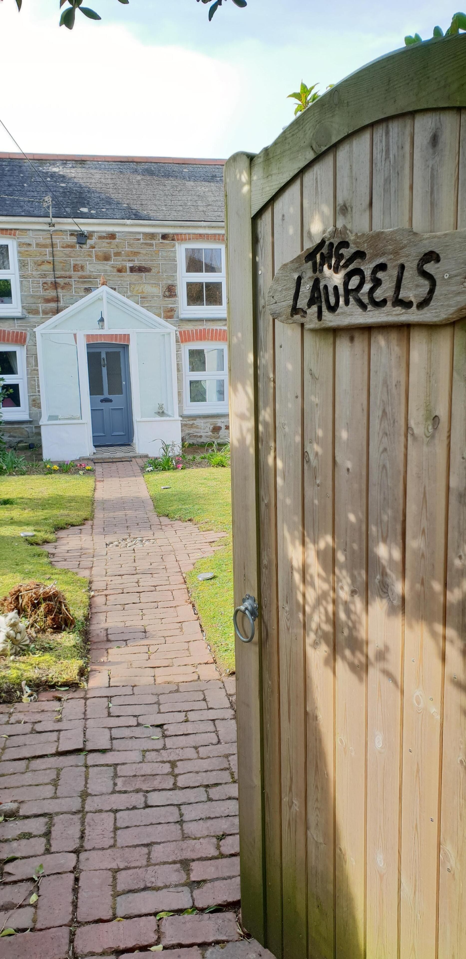 Quaint Cosy full of character Country Cottage near St Agnes