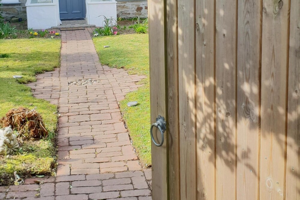 Quaint Cosy full of character Country Cottage near St Agnes