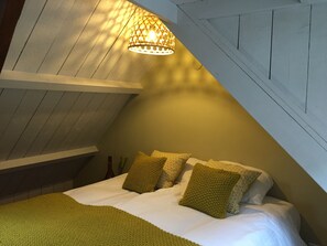 2 bedrooms, in-room safe, travel crib, free WiFi