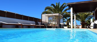 Fantastisk villa med helt privat basseng, med høy vegg. Gratis wifi