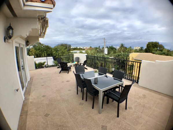 Terrace/patio