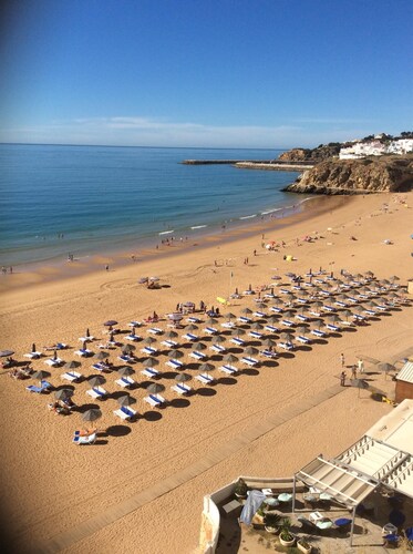 Fantastinen 1 makuuhuoneen Apt. oma kylpyhuone, loistava sijainti kauniilla näkymillä
