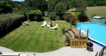 Near Aubeterre,Peaceful Cottage With Lovely Views and Pool in the Dordogne