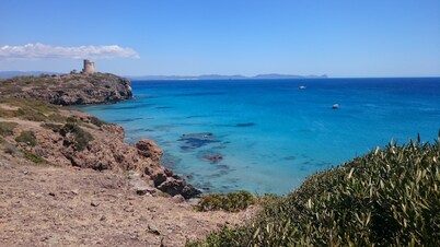 Casa turquesa a pocos pasos de la playa con vista al mar (IUN P7111) 