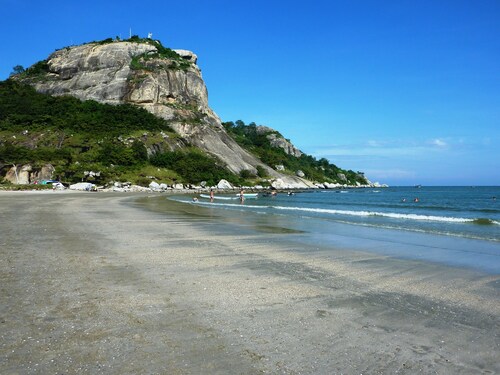 Stunning Designer Beachside Villa