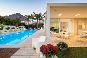 Pool - Exclusive sea villa with pool, Cornino, Sicily (Custonaci)