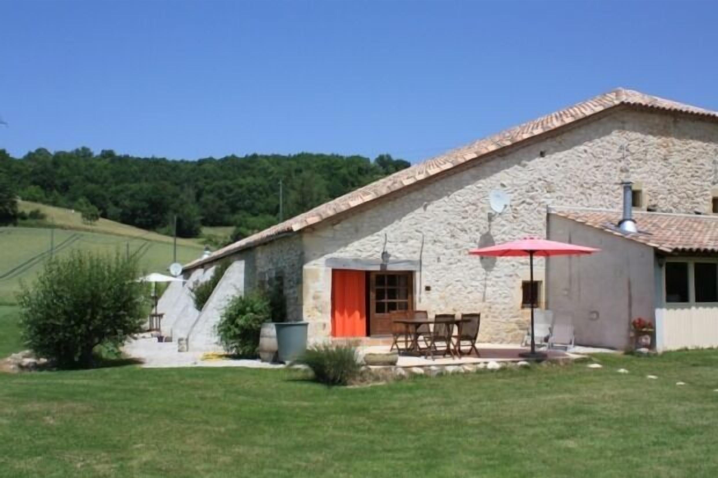 Gîtes Grand Pré! Tom cottages for 4 or 5 people