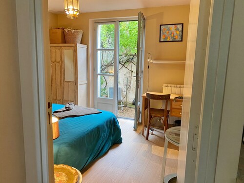 Apartment 2 P 15 minutes walk from the historic center