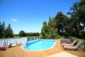 Piscine extérieure, piscine chauffée