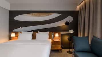 Hypo-allergenic bedding, free minibar, in-room safe, blackout drapes
