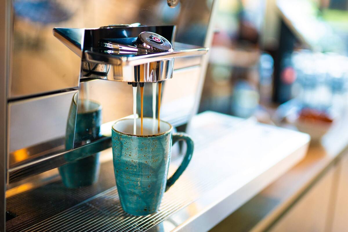 daily buffet breakfast (eur 16 per person)