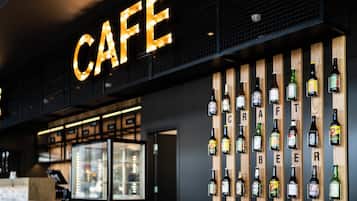 Bar (in der Unterkunft)