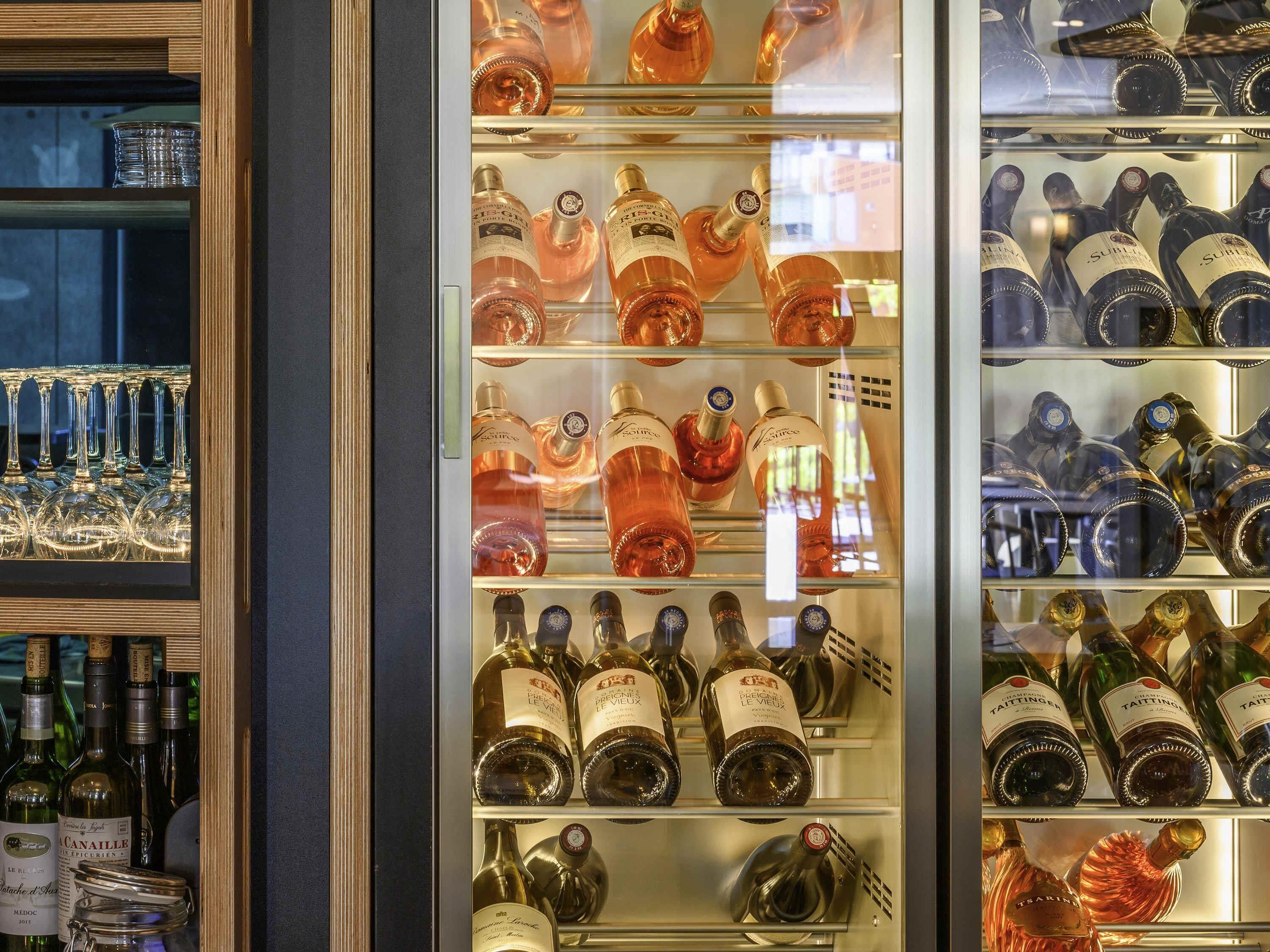 Bar (en el alojamiento)