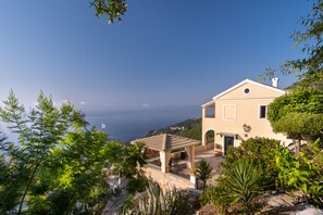 Exterior - Villa Genna ✿ Endless Views Over Kalami bay – Where the Sky Meets the Sea (Corfu)