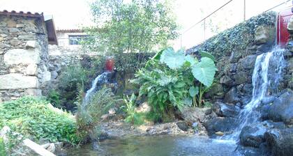QUINTA DA CHOUZA AGROTURISM ENOTURISM 3 BEDROOMS SwimmingPrivate beach-FreeWi-Fi