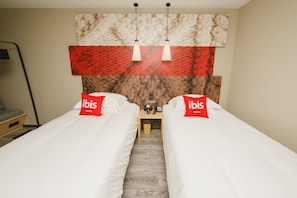 Twin Room | Blackout drapes, soundproofing, iron/ironing board, free WiFi