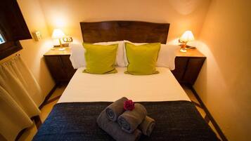 4 slaapkamers, een strijkplank/strijkijzer, gratis wifi, beddengoed