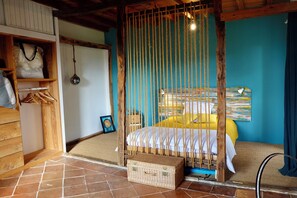 5 habitaciones, tabla de planchar con plancha y wifi gratis 