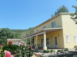 Exterior - Stunning private villa for 6 guests with private pool, A/C, WIFI, TV, terrace and panoramic view (Adsubia)