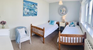 4 多间卧室、熨斗/熨衣板、旅行婴儿床、WiFi