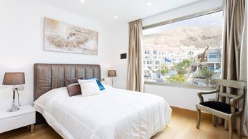 3 habitaciones y caja de seguridad en la habitación