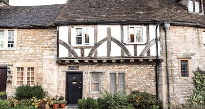 Luxury Cotswolds home, Castle Combe (incl. Hot Tub)