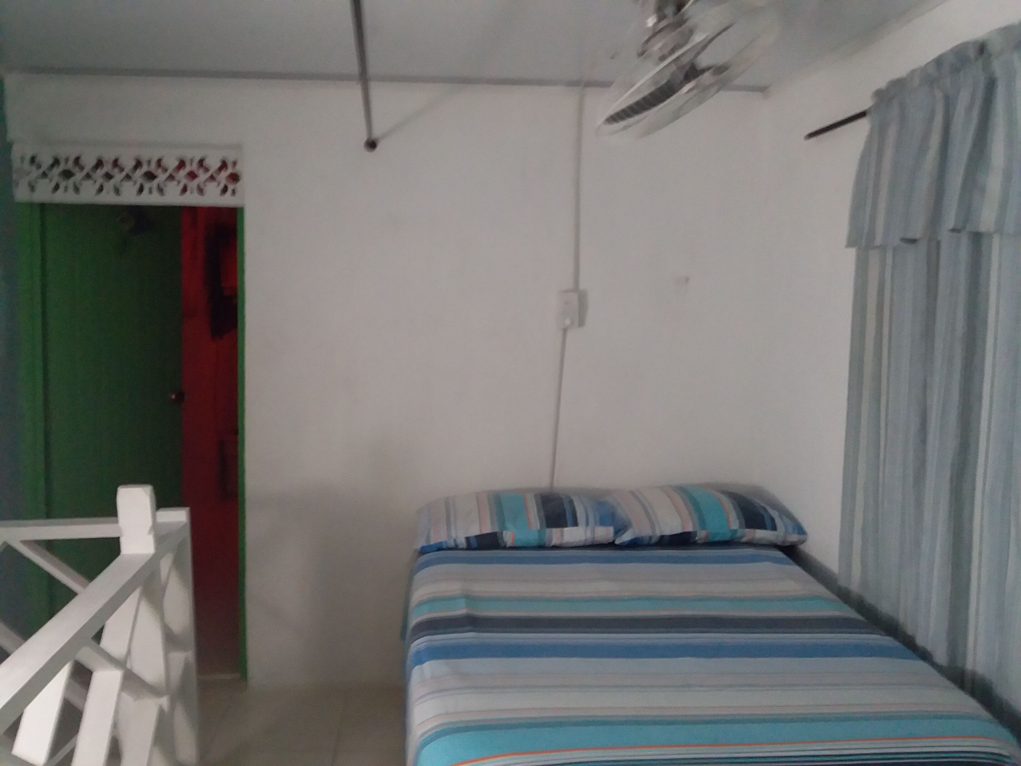 Posada Green Sea Villa Helen / Kilometer 4 Circunvalar