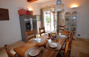 Dining - Beautiful village house with heated pool, air con, near Pezenas, Languedoc (Aumes)
