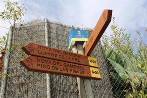 Exterior detail - Rustic Holiday Cottage La Asomada with Amazing ViewsPerfect for Hik (Vega de San Mateo)