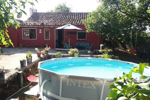 Bañera de hidromasaje exterior