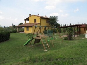 Children's area - Villa with pool in Tuscany, close to San Gimignano and Volterra  (Villamagna frazione di Volterra)