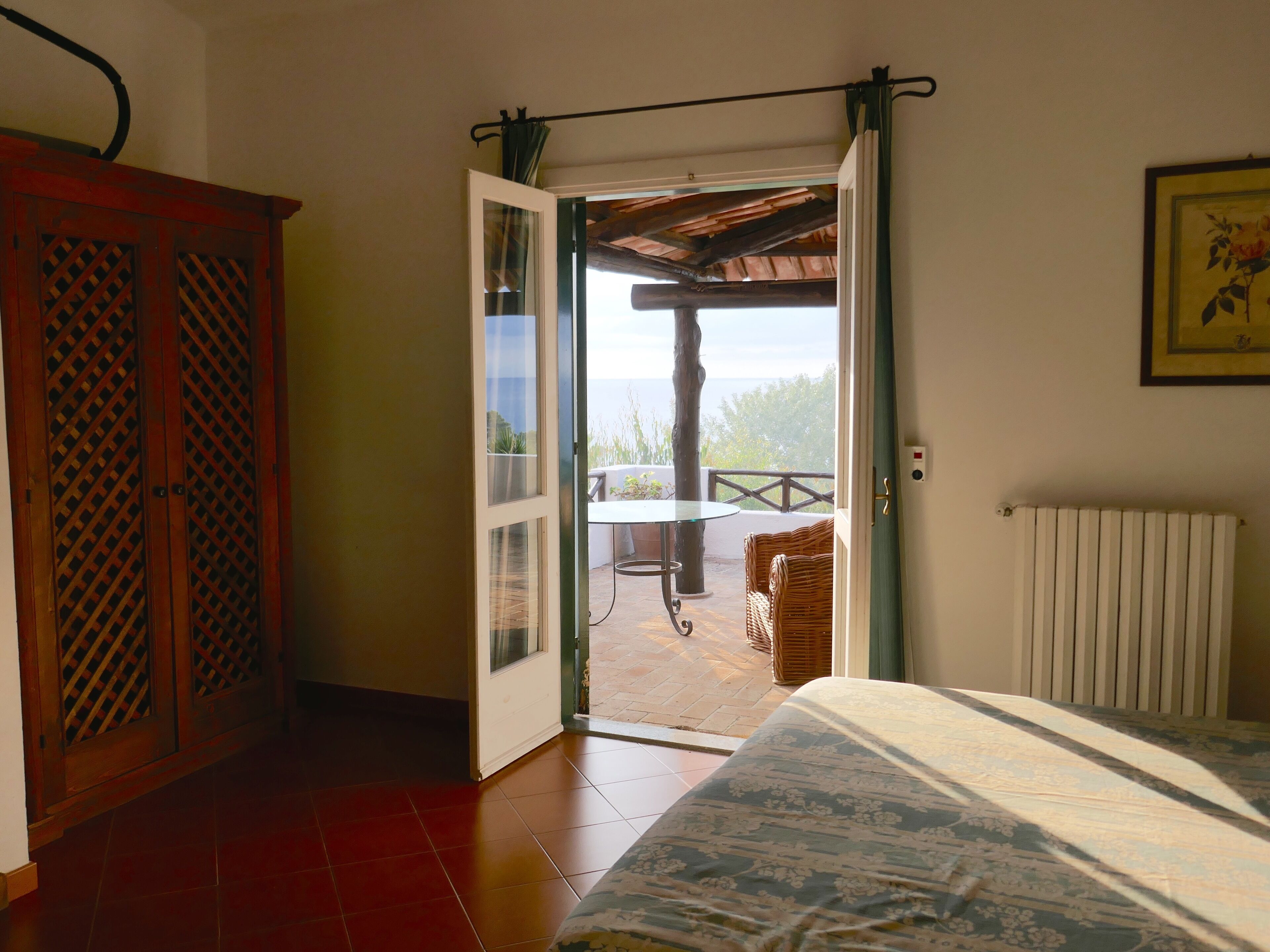 Top Luxury VILLA in TROPEA Private Beach Terrace Pool on the sea