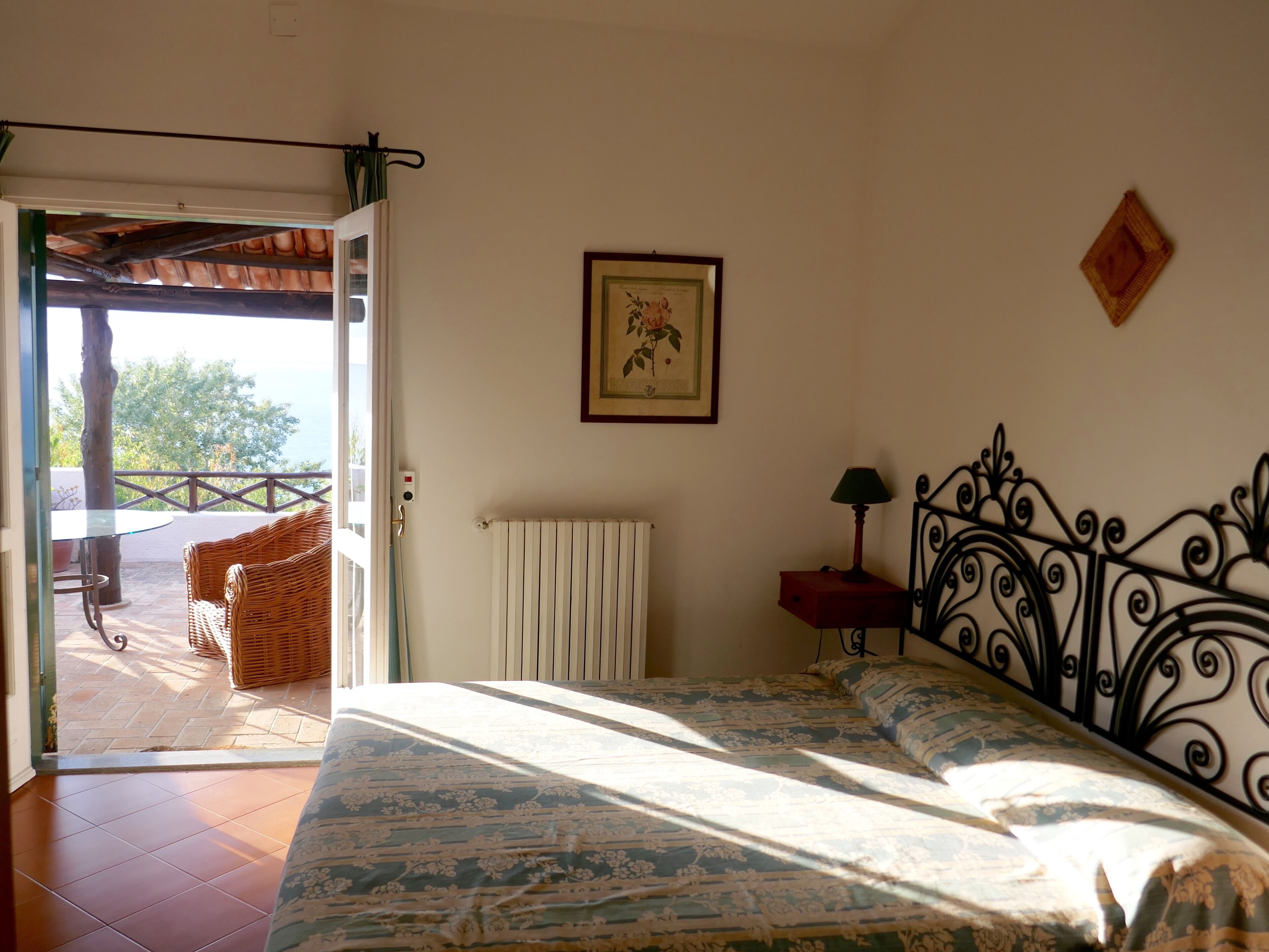 Top Luxury VILLA in TROPEA Private Beach Terrace Pool on the sea