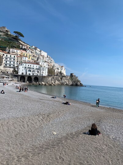 Apartment/ flat with terrace in historical center Amalfi - LUNA