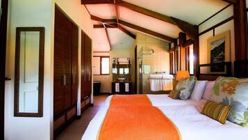 3 Schlafzimmer, BĂŒgeleisen/BĂŒgelbrett, kostenloses WLAN, BettwĂ€sche