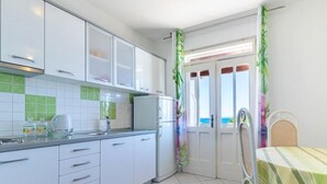Eigene Küche
