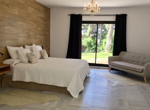 5 habitaciones y caja de seguridad en la habitación 