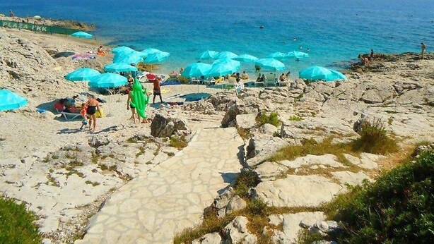 Beach nearby - Apartments Ana, (10992), Mali Lošinj, hr (Mali Lošinj)