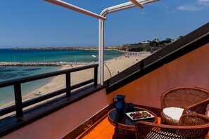 Property grounds - Villa San Giorgio -Villas for Rent Cinisi, Sicily, Italy (Cinisi)